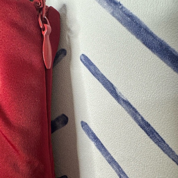 NWOT Red Satin Silky MIDI Skirt Red small - Picture 2 of 4